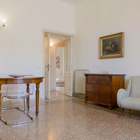 St. Peter's Cupola Apartment